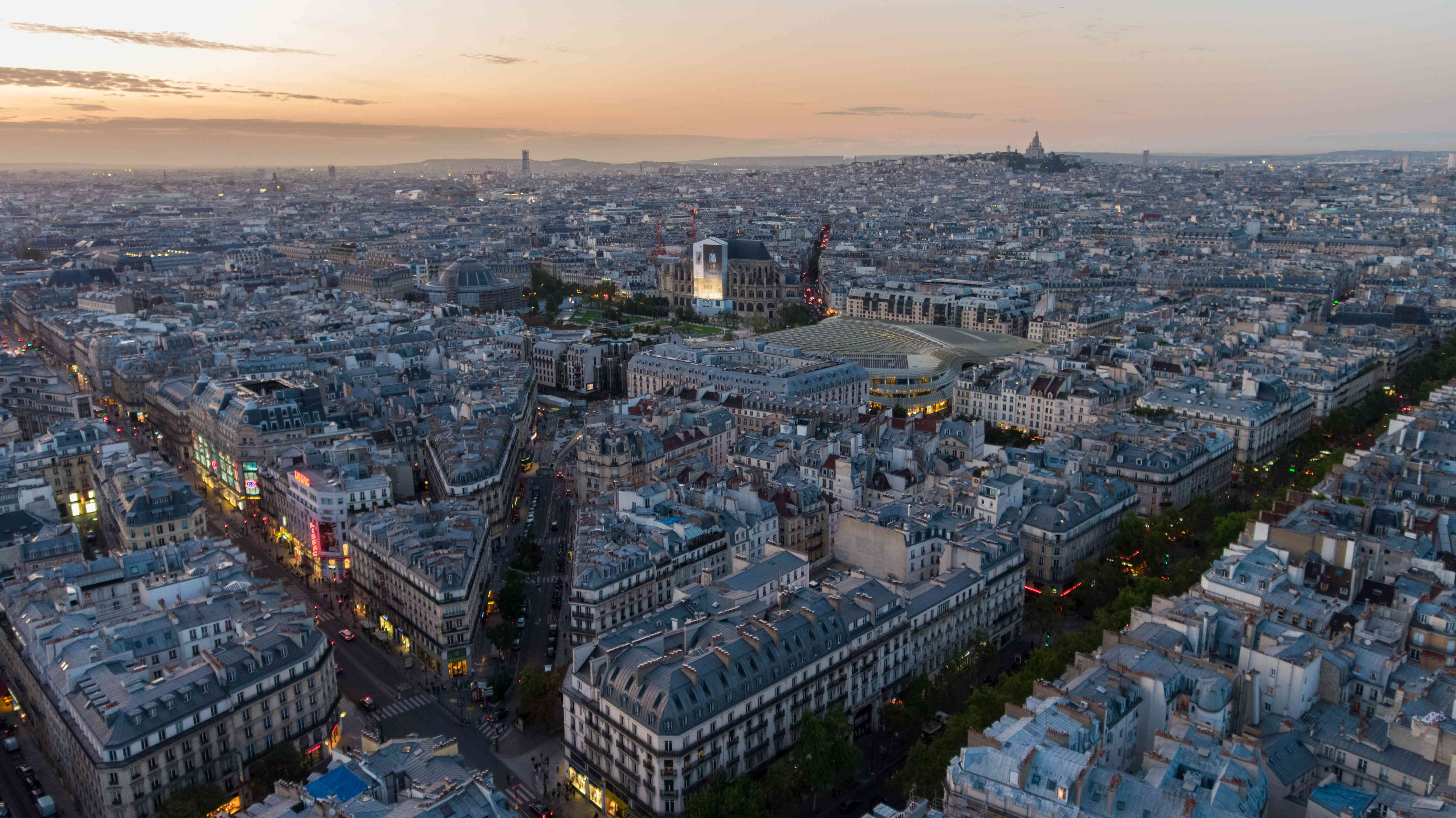 drone Paris les Halles Skydrone